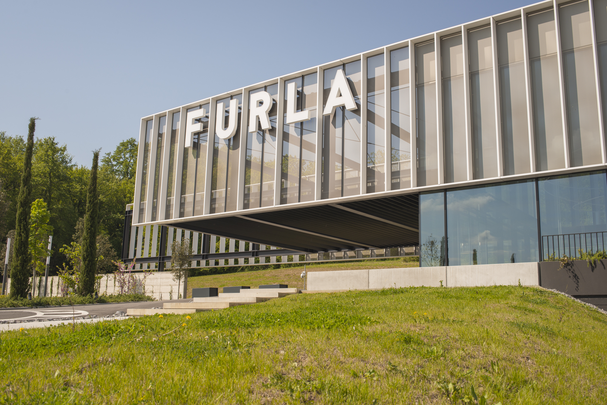 https://www.koesound.com/wp-content/uploads/2026/07/1-Furla_Esterni4.jpg